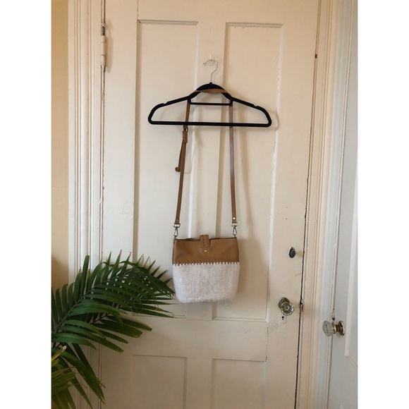 Roberta Roller Rabbit Nan Tote - Picture 5 of 7